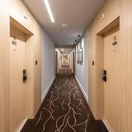 Hotel Vega 4*