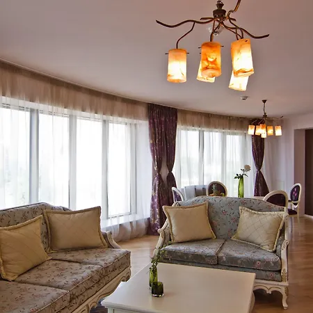 Hotel Vega 4*