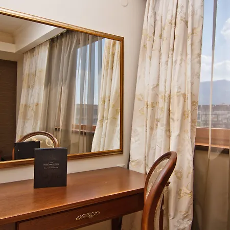 Hotel Vega 4*