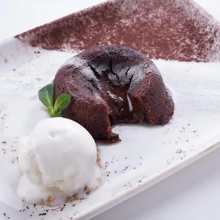 Vega Mini Bar Complimentary For Guests Staying Between 15 Jan - 15 Feb 2026 호텔 4*