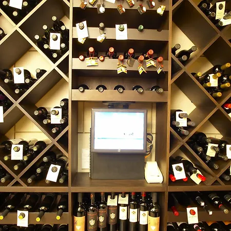 호텔 Vega Mini Bar Complimentary For Guests Staying Between 15 Jan - 15 Feb 2026 소피아